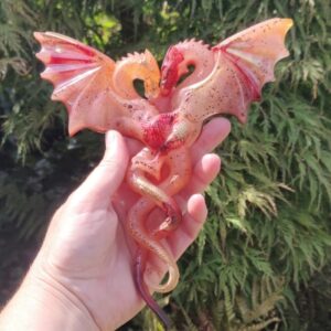 Orgonite Drakenkoppel 'Playing'